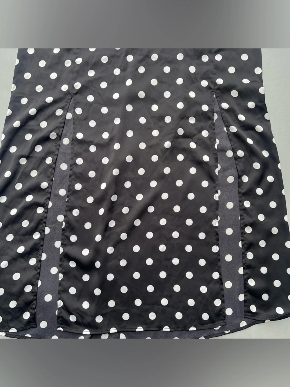 H&M Black Midi Skirt with White Polka Dots - Picture 5 of 5